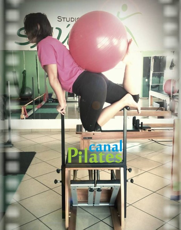chair bola pilates