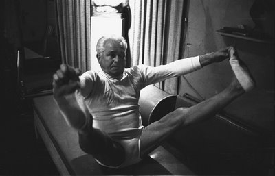 30 Frases Famosas de Joseph Pilates, inclusive a #8