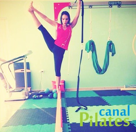 perna esticada pilates
